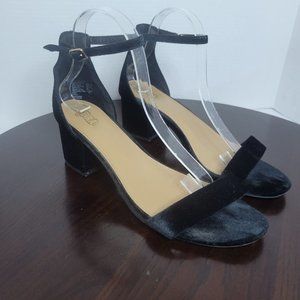 BRASH Black Velvet Size 10 W Ankle Strap Chunky Open Toe Heels Sandals Y2K
